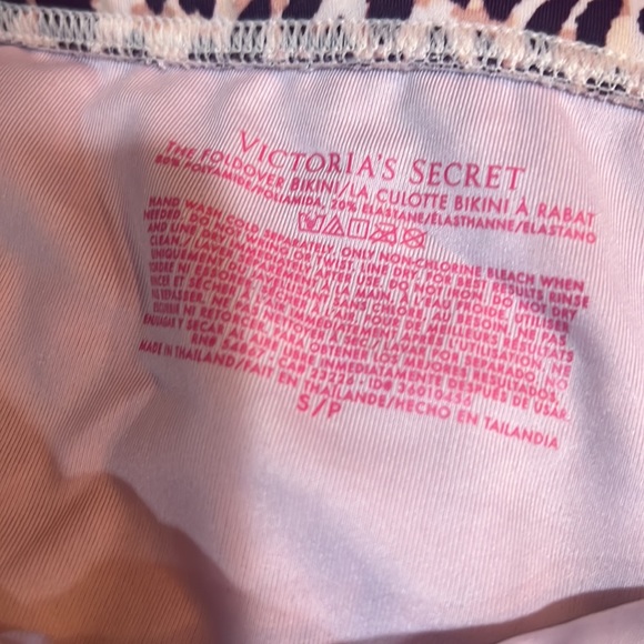 Victoria’s Secret leopard push up bikini - Picture 3 of 10